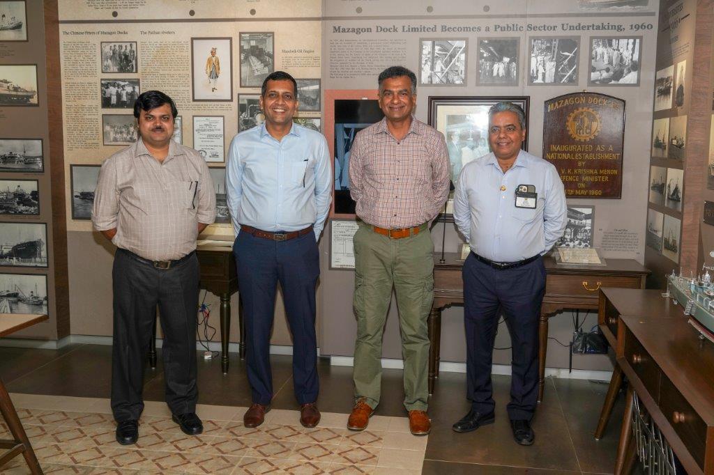 Visit of RAdm M D Suresh, IN (Retd.) Center Director Maritime, NTRO - 28th July 2022123